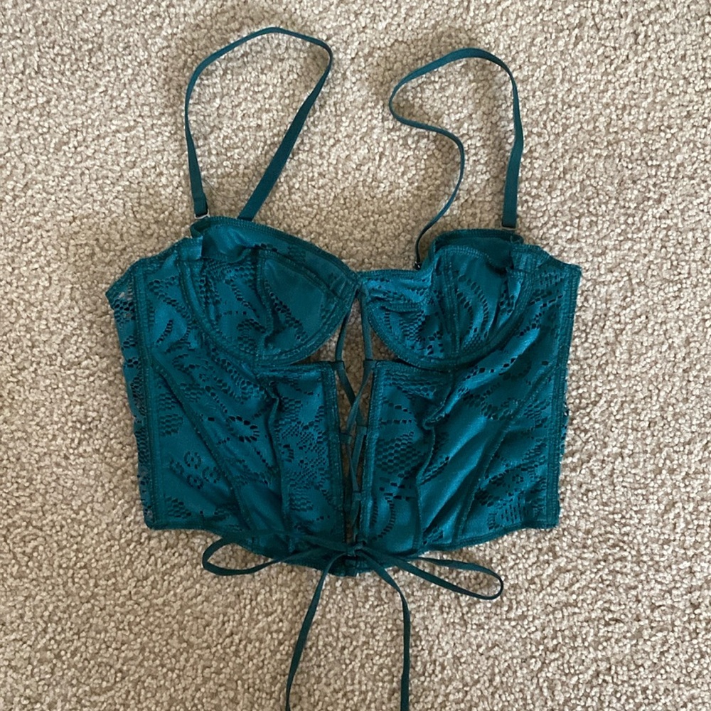 Urban corset